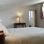 Chateau-lestange Bed & Breakfast