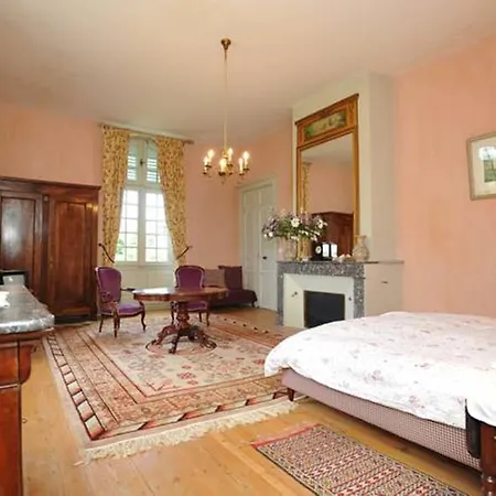 Couette-café Chateau-lestange