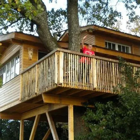 Chateau-lestange Couette-café *