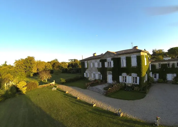 Chateau-lestange Oda ve Kahvaltı