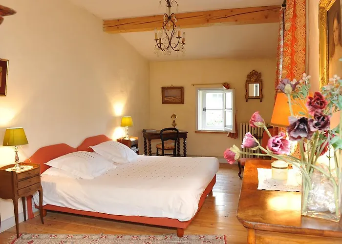 Oda ve Kahvaltı Chateau-lestange *