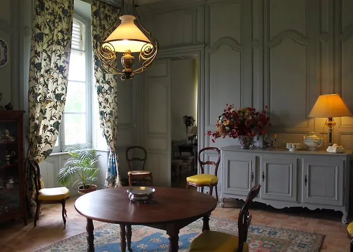 Chateau-lestange Oda ve Kahvaltı