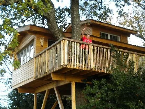 Chateau-lestange Oda ve Kahvaltı *