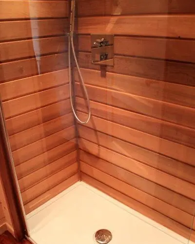 Chateau-lestange Oda ve Kahvaltı